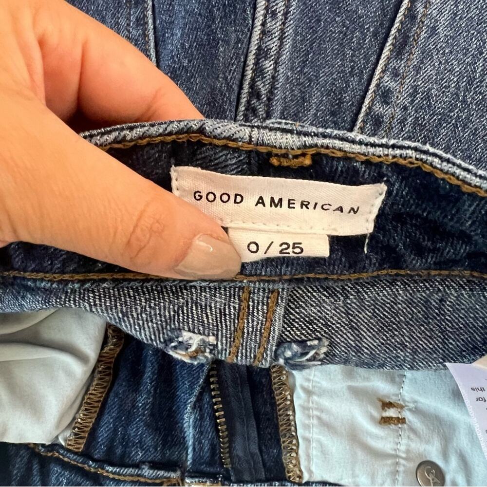 Good American Cut Off Denim Shorts - Picture 9 of 11